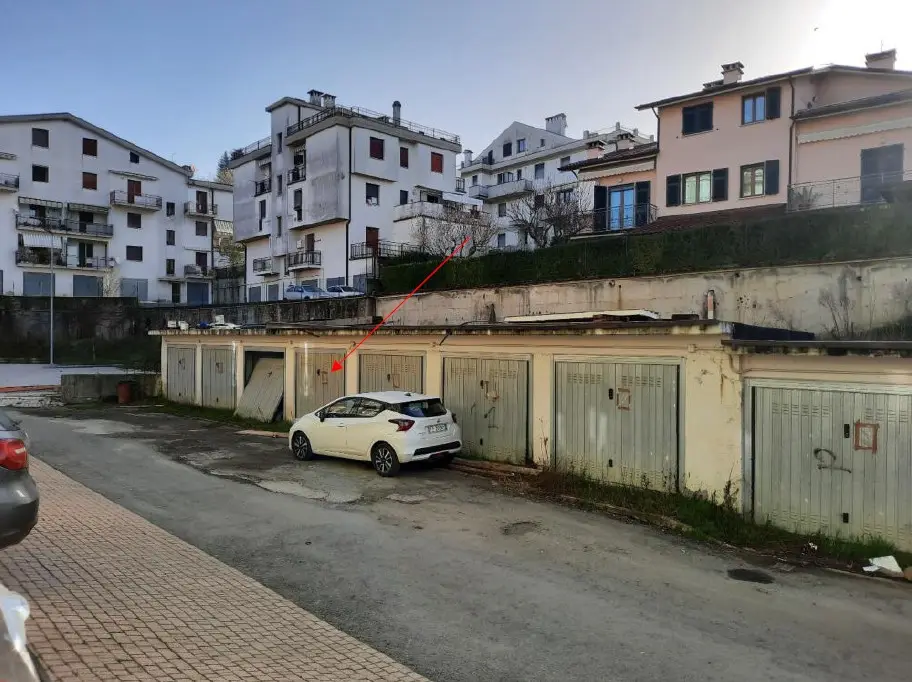 Garage O Autorimessa · Licciana Nardi