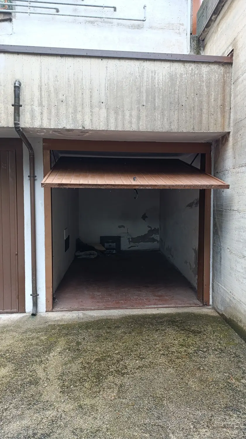 Garage O Autorimessa · Treviglio