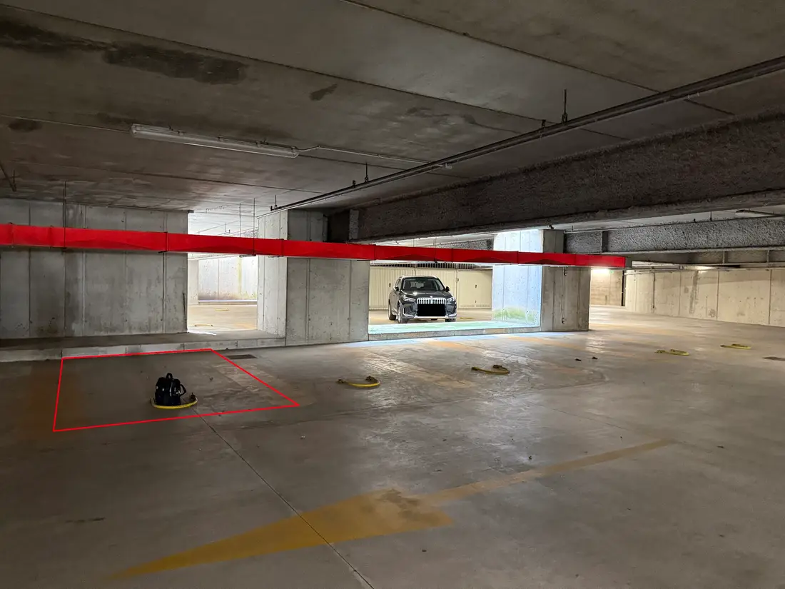 Posto Auto · Vimercate