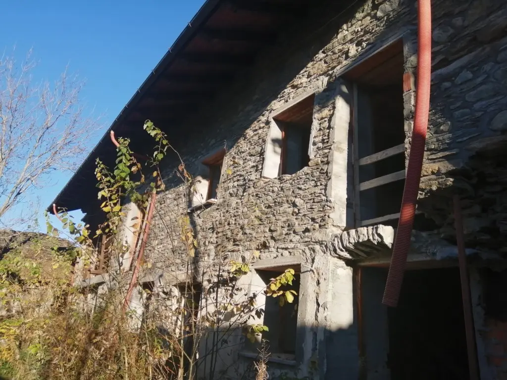 Fabbricato In Corso Di Costruzione · Gressan