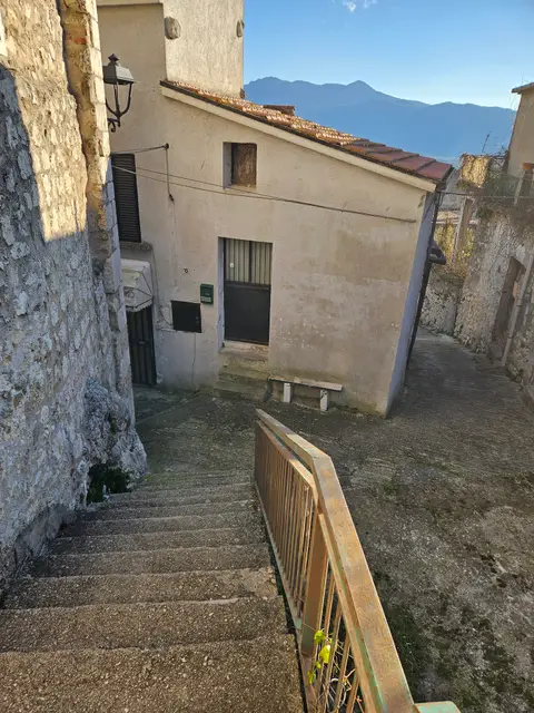 Abitazione Di Tipo Economico all'asta a San Vittore del Lazio (FR)