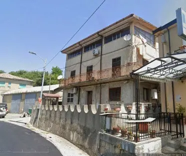 Edifici A Destinazione Particolare · Cosenza