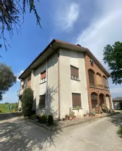 Abitazione Di Tipo Civile · Bagnolo San Vito