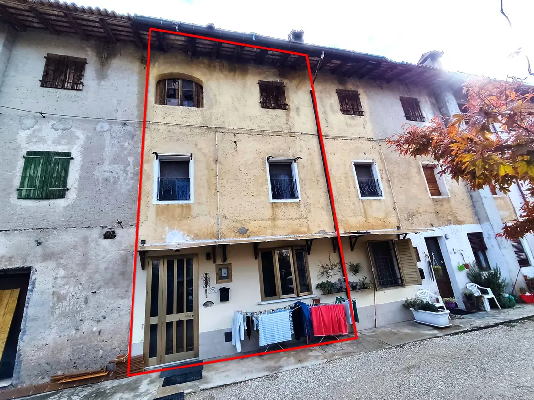 Abitazioni E Alloggi Tipici Dei Luoghi · Lestizza