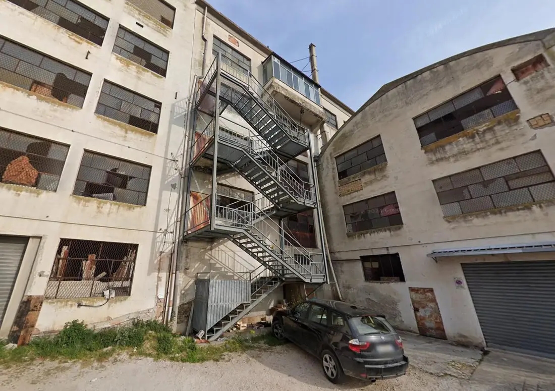 Fabbricati Costruiti Per Esigenze Industriali · Montegranaro