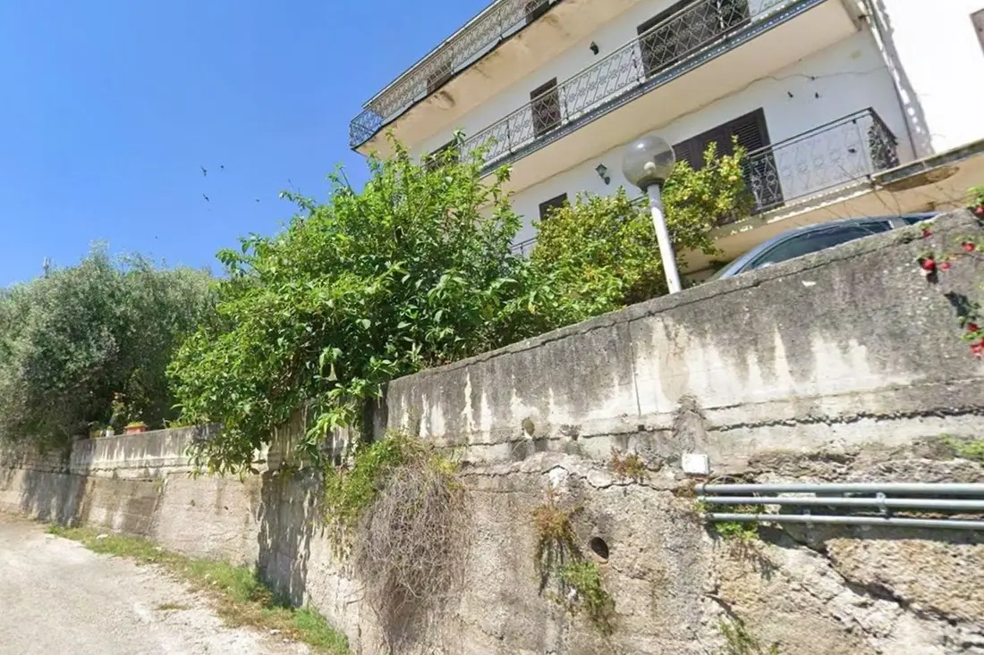 Abitazione Di Tipo Popolare · Villa Santa Lucia