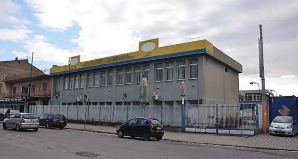 Magazzini E Locali Di Deposito · Casagiove