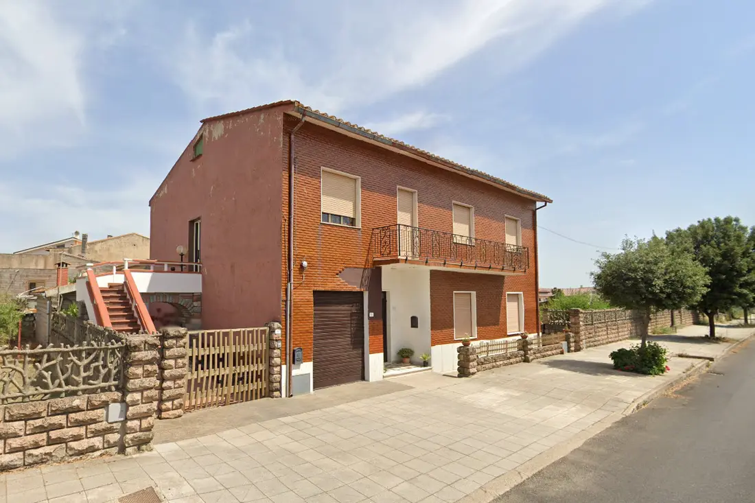 Villa · Abbasanta