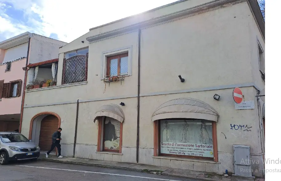 Posto Auto · Olbia