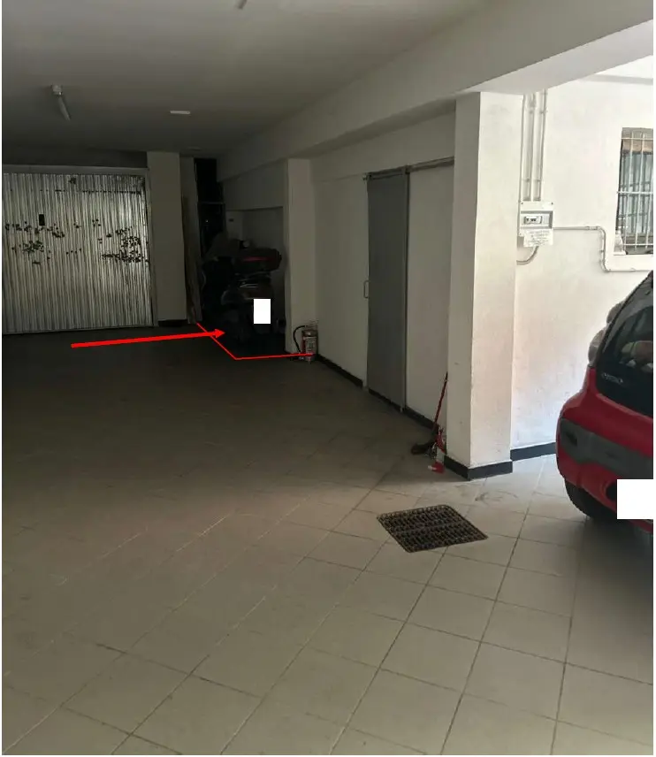 Posto Auto · Genova