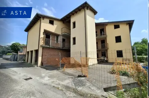 Porzione Di Immobile · Sannazzaro de' Burgondi