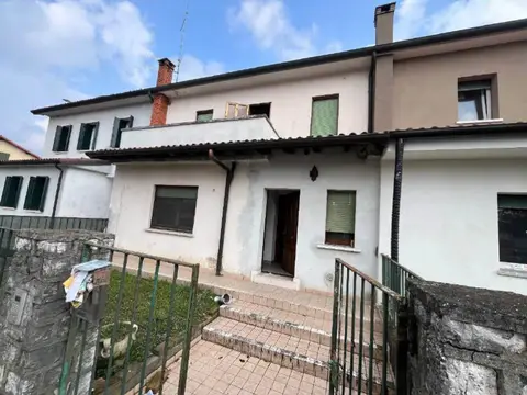 Abitazione Di Tipo Economico all'asta a Cordovado (PN)