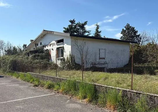 Edifici A Destinazione Particolare · San Quirino