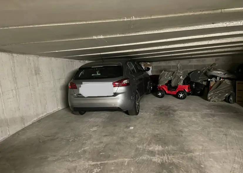 Garage O Autorimessa · Lodi