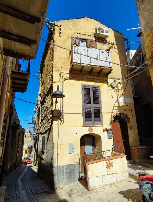 Abitazione Di Tipo Popolare · Agrigento