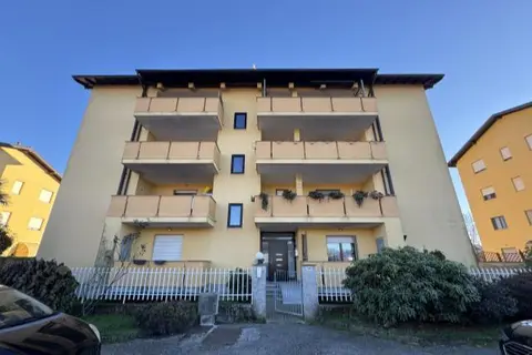 Abitazione Di Tipo Civile all'asta a Borgomanero (NO)