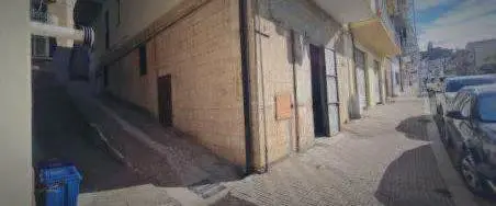 Magazzini E Locali Di Deposito · Grottole