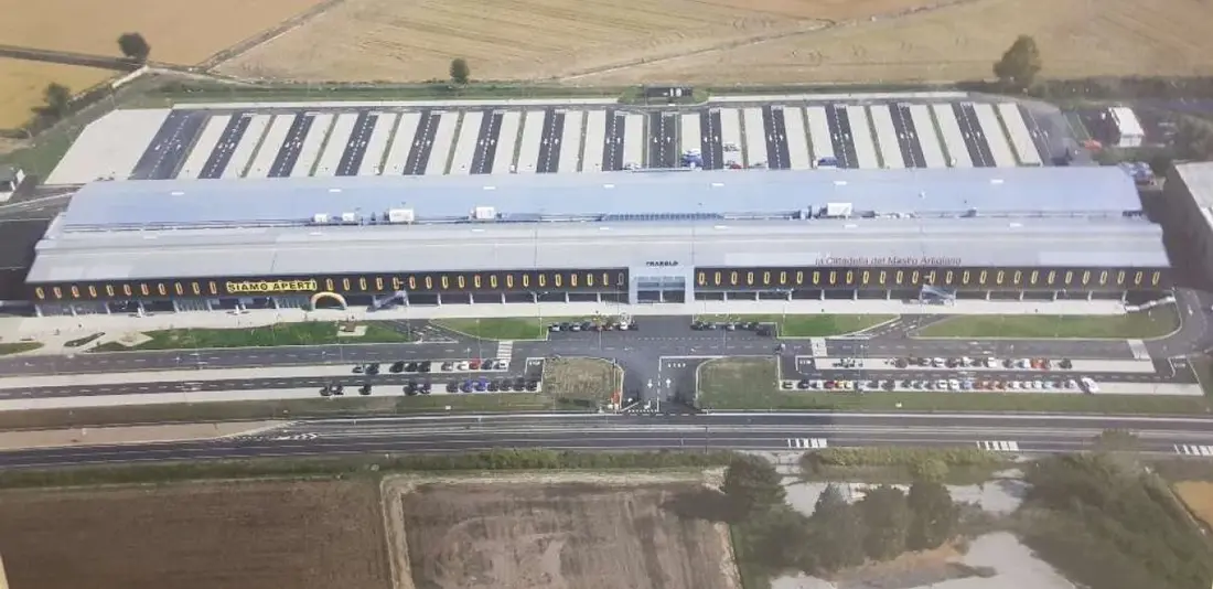 Fabbricati Costruiti Per Esigenze Commerciali · Prarolo