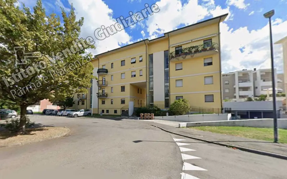 Magazzino · Parma