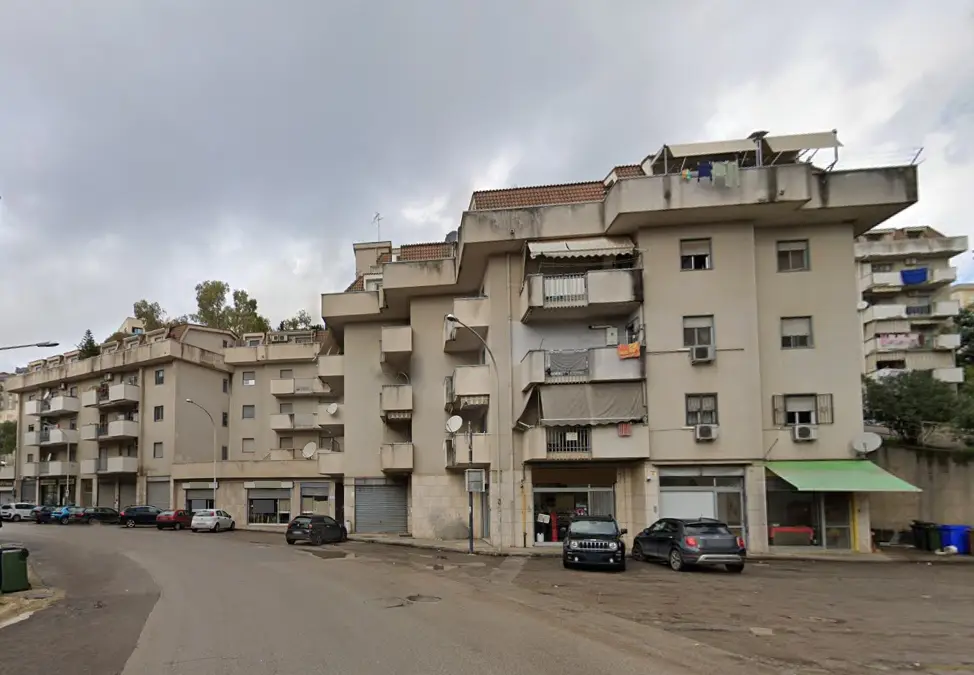 Fabbricati Costruiti Per Esigenze Commerciali · Caltanissetta