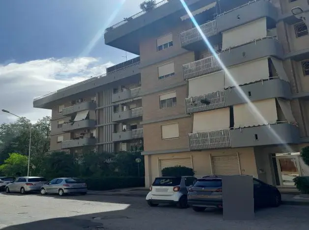 Negozio · Caltanissetta