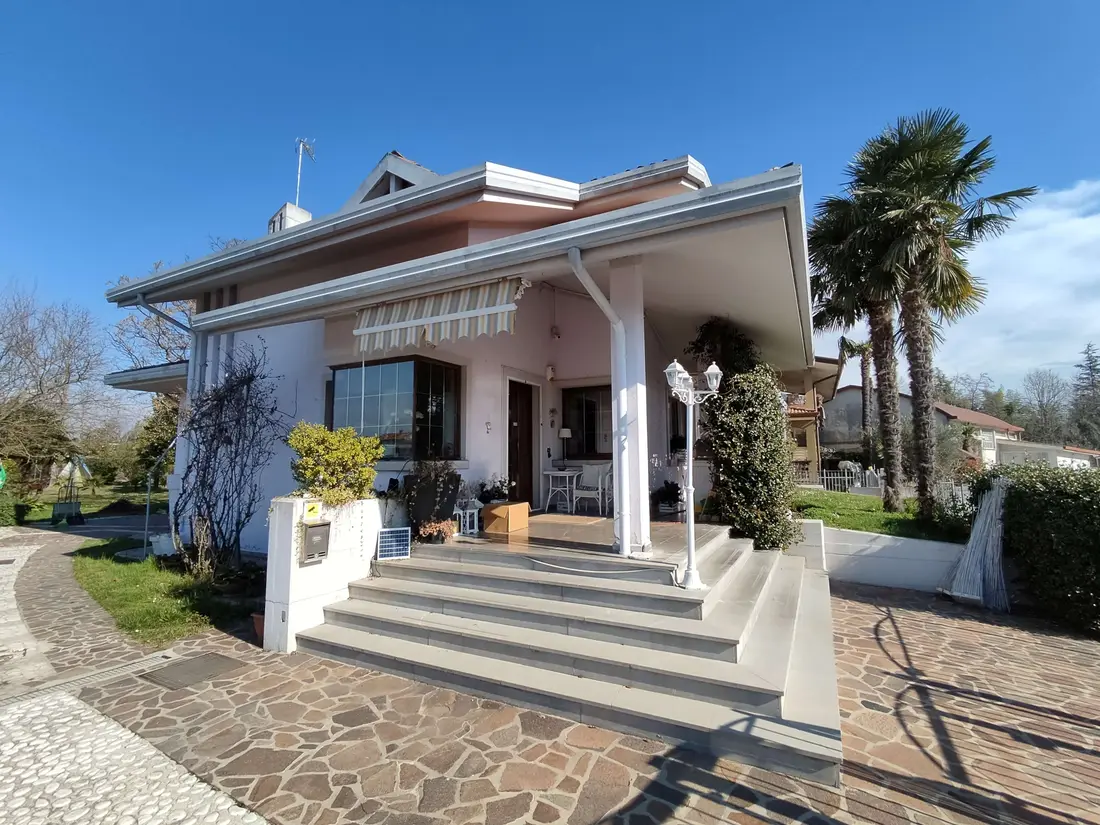 Villa · Porpetto