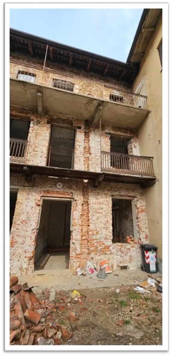 Fabbricato In Corso Di Costruzione · Carmagnola