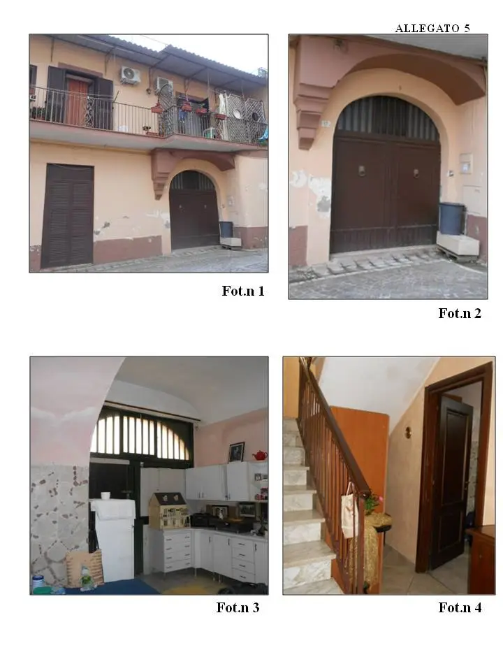 Abitazione Di Tipo Civile · Pastorano