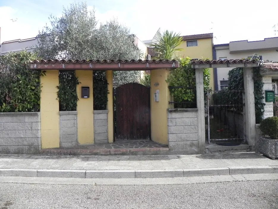 Abitazione In Villini · Atella
