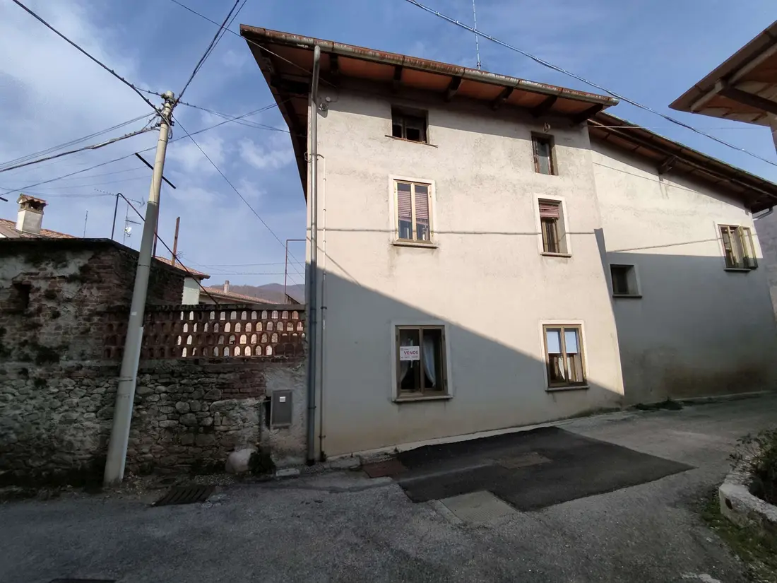 Fabbricato · Torreano