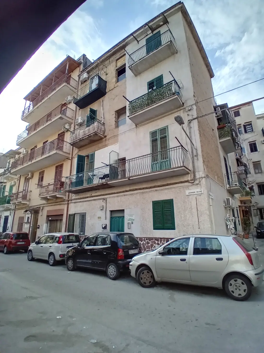 Abitazione Di Tipo Economico · Palermo