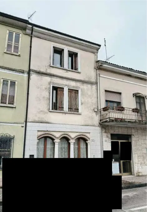Abitazione Di Tipo Civile · Melara