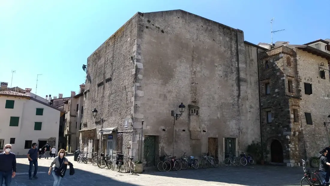 Fabbricato · Grado