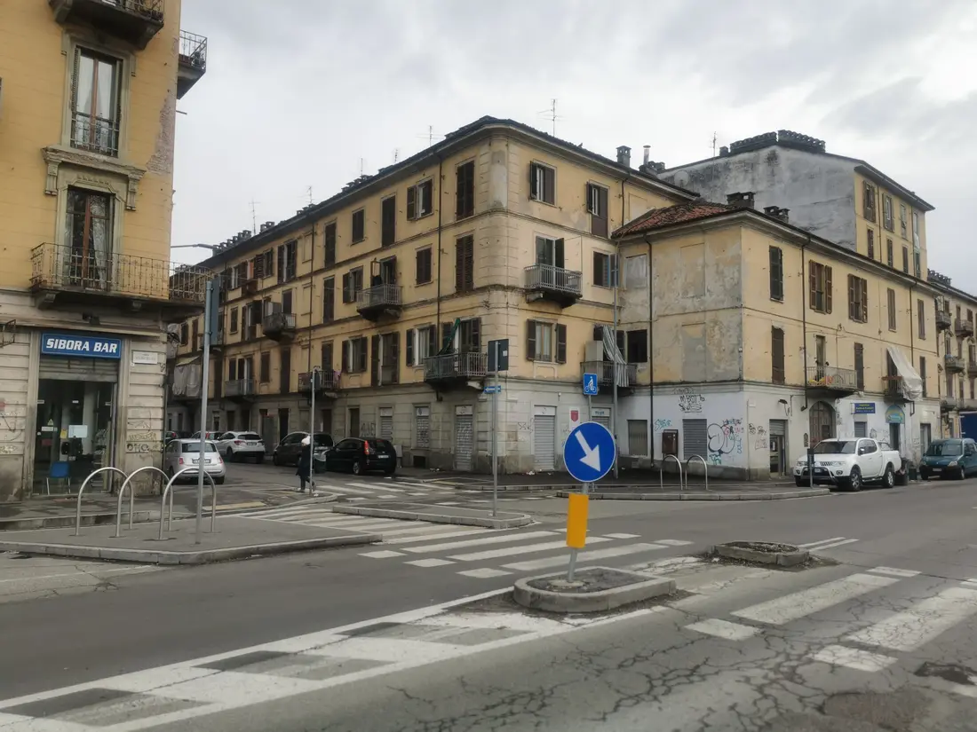 Abitazione Di Tipo Economico · Torino