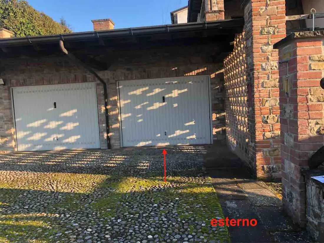 Garage O Autorimessa · Gazzola