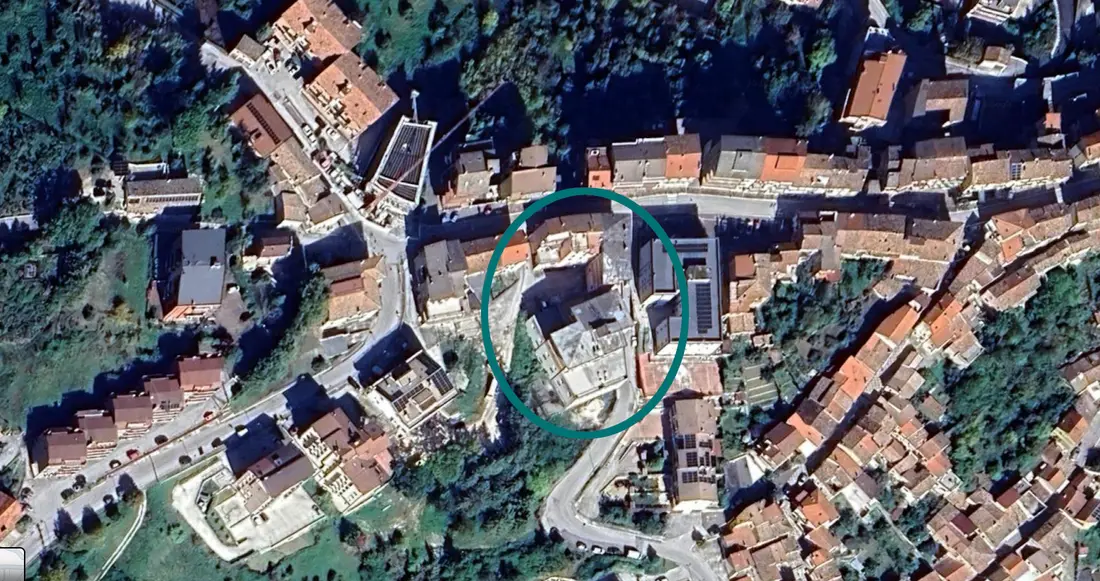 Fabbricati Costruiti Per Esigenze Commerciali · Mirabello Sannitico