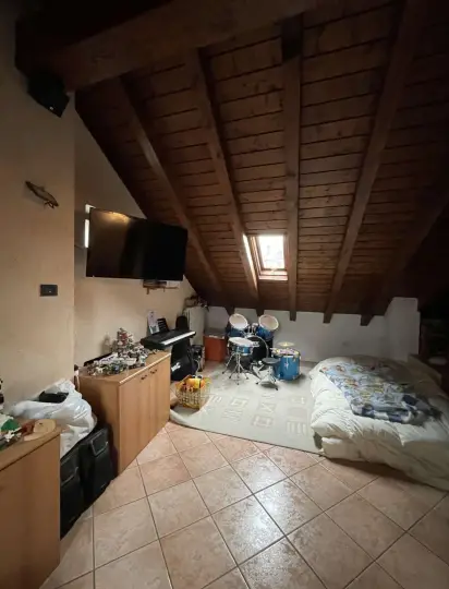 Appartamento all'asta a Giussano (MB)