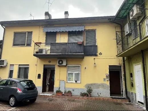 Stalle, Scuderie, Rimesse, Autorimesse · Casalpusterlengo
