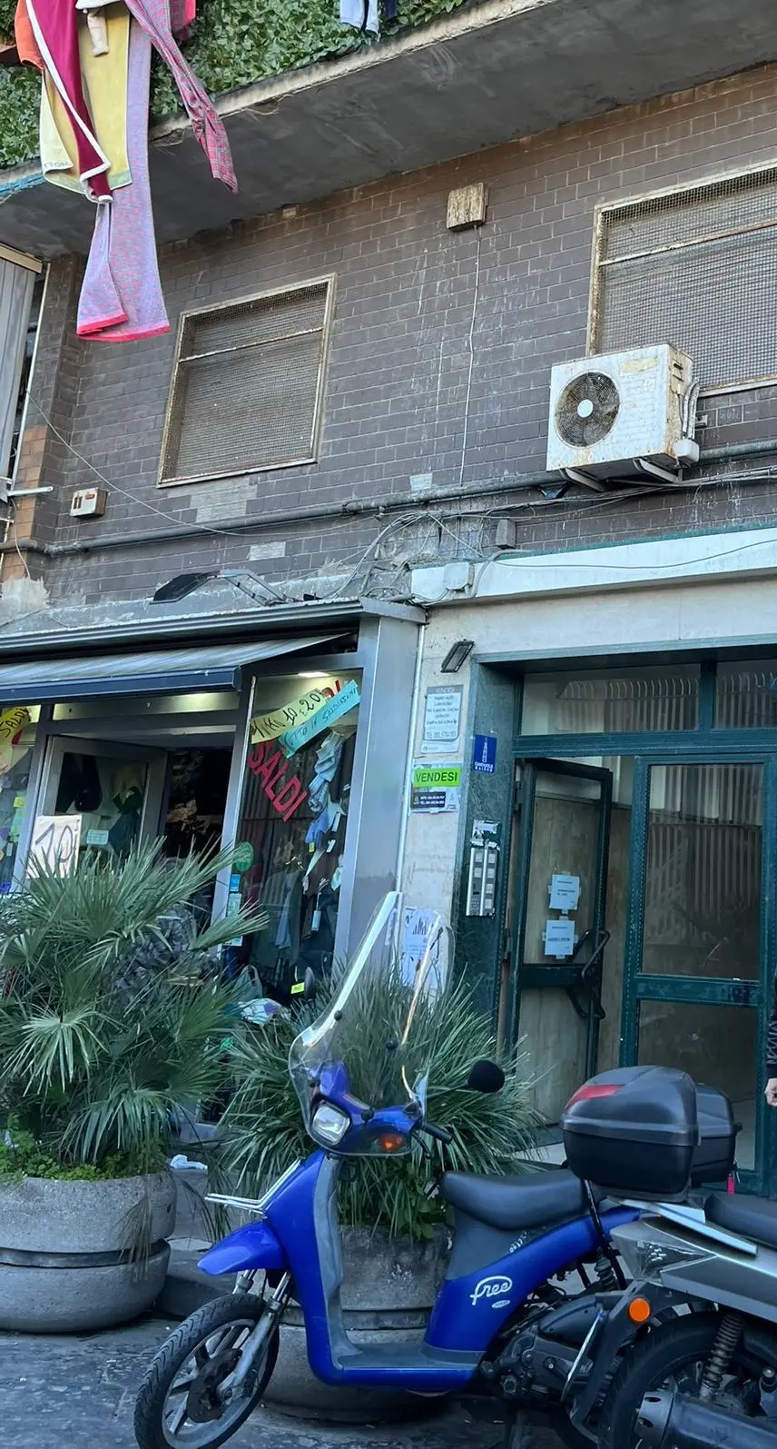 Abitazione Di Tipo Civile · Napoli