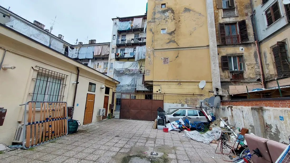 Abitazione Di Tipo Ultrapopolare · Torino