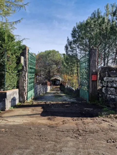 Terreno all'asta a Pedara (CT)