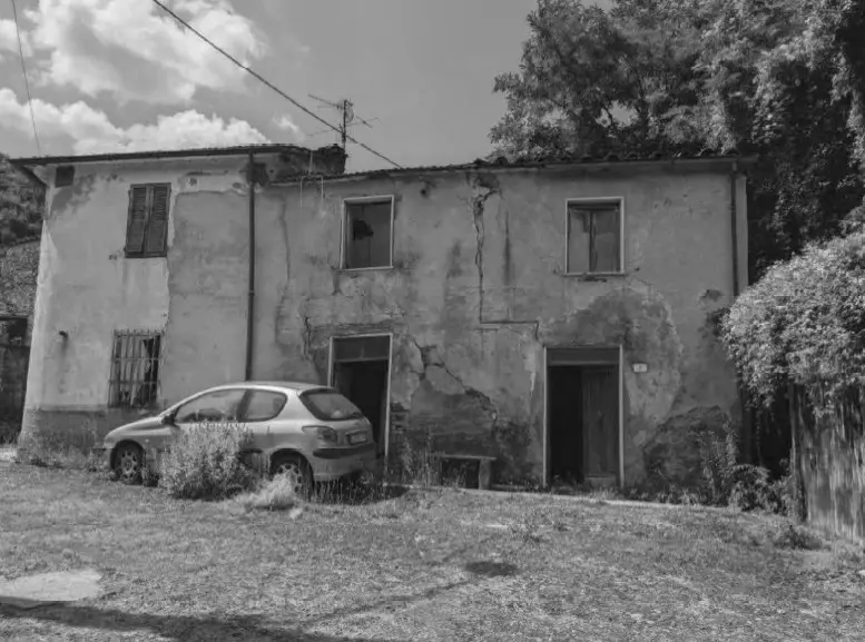 Abitazione Di Tipo Ultrapopolare · Fivizzano