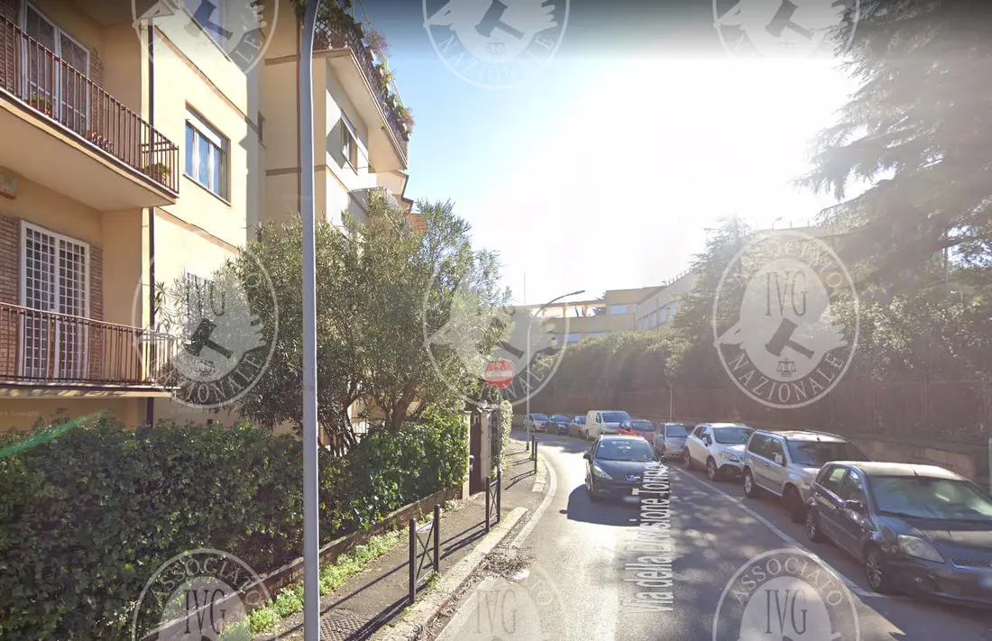 Magazzino · Roma