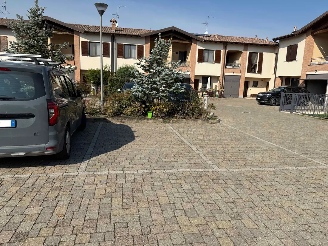 Abitazione In Villini · Travacò Siccomario