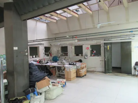 Fabbricati Costruiti Per Esigenze Industriali all'asta a Prato (PO)