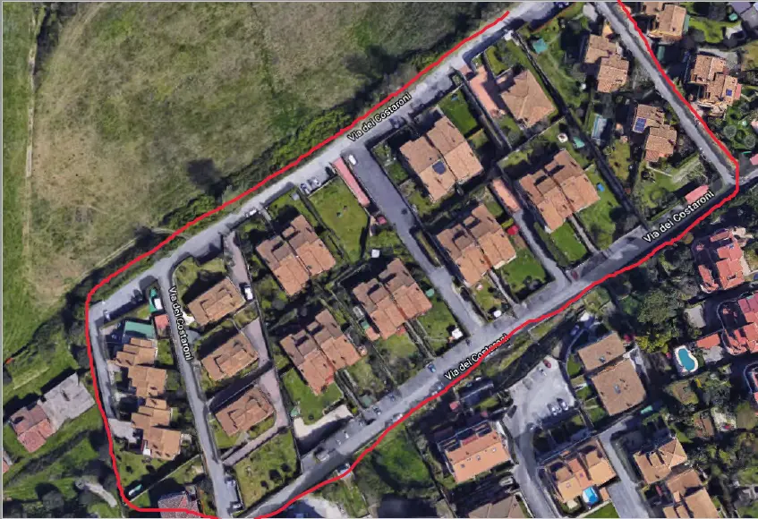Magazzini E Locali Di Deposito · Riano