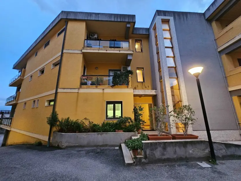 Uffici E Studi Privati · Messina