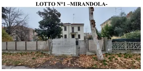 Abitazione Di Tipo Signorile all'asta a Mirandola (MO)