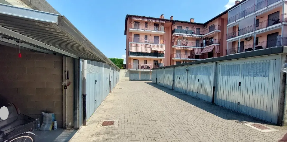 Garage O Autorimessa · Carmagnola