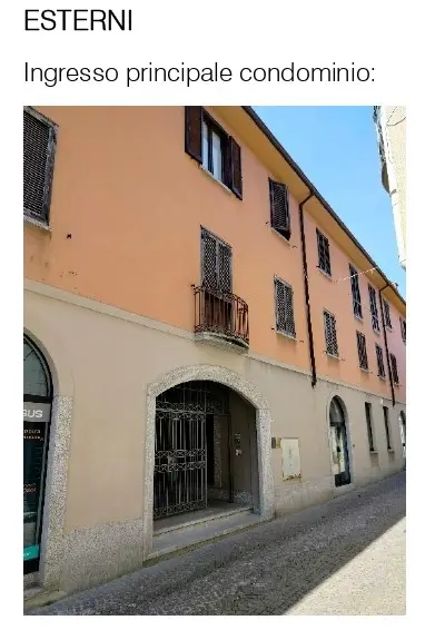 Negozi, Botteghe · Oggiono